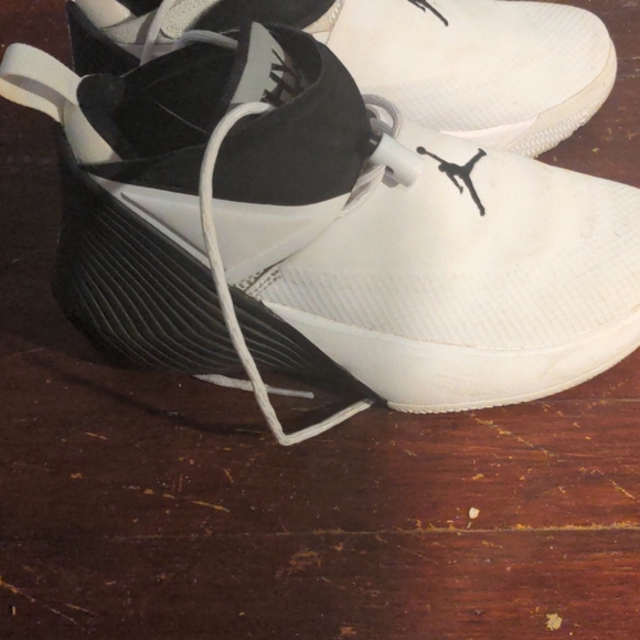 Jordan - Picture 3 of 4